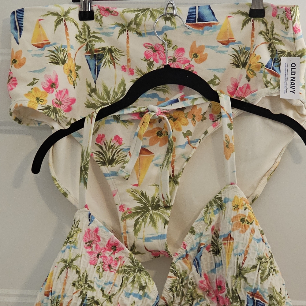 Old Navy Floral Print Women's Swim Set - Multicolor